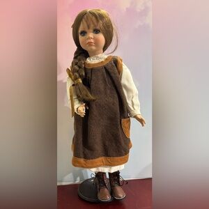limited edition doll from the brand "Nuremberg House of Dolls” number 36/1000